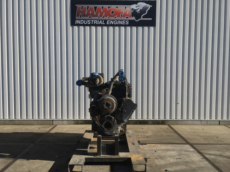 Komatsu SAA6D170E-3 FOR PARTS - Maquinaria de construcción: foto 4 Komatsu SAA6D170E-3 FOR PARTS - Maquinaria de construcción: foto 4