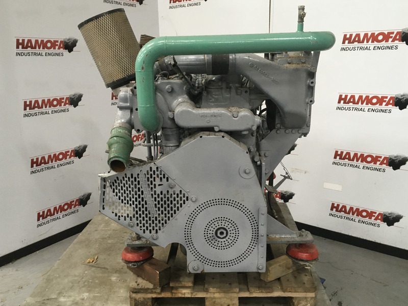 MAN D2866 LXE40 USED - Maquinaria de construcción: foto 4 MAN D2866 LXE40 USED - Maquinaria de construcción: foto 4