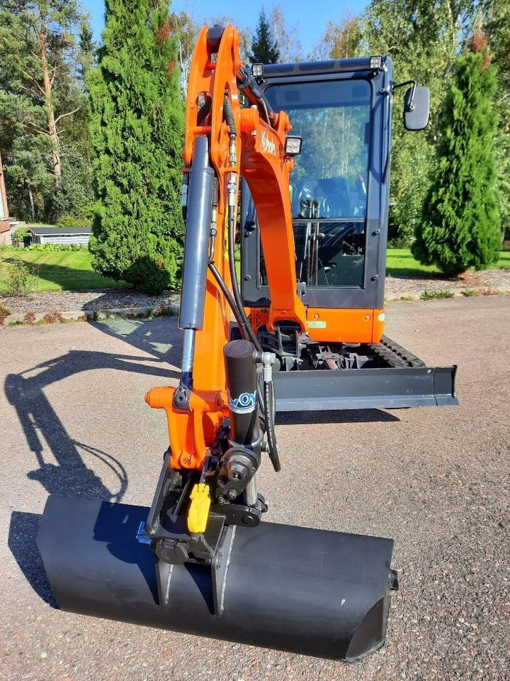 Kubota KX016-4 - Miniexcavadora: foto 3 Kubota KX016-4 - Miniexcavadora: foto 3