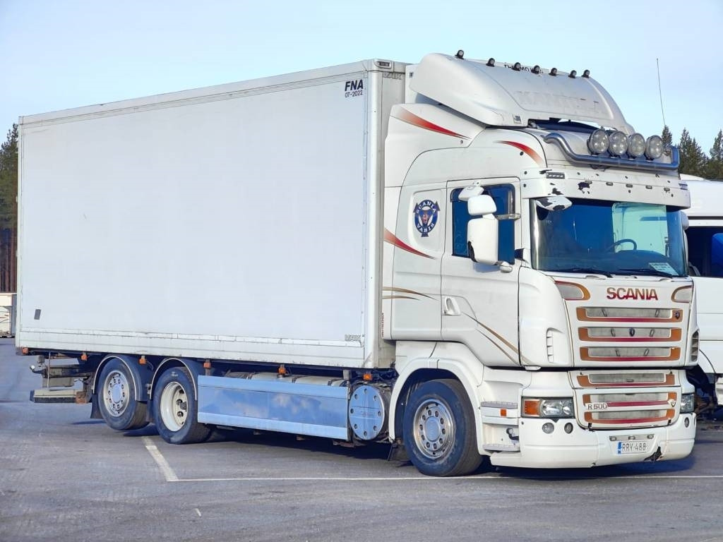 Scania R 500 - Camión caja cerrada: foto 2 Scania R 500 - Camión caja cerrada: foto 2