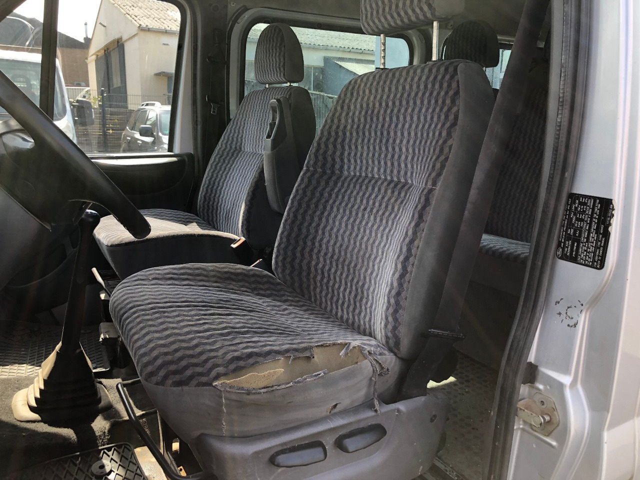 Furgoneta de pasajeros Ford Transit 2.4 TDi, Heckantrieb, 8-Sitzer, Klima: foto 10