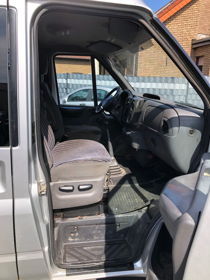 Furgoneta de pasajeros Ford Transit 2.4 TDi, Heckantrieb, 8-Sitzer, Klima: foto 12