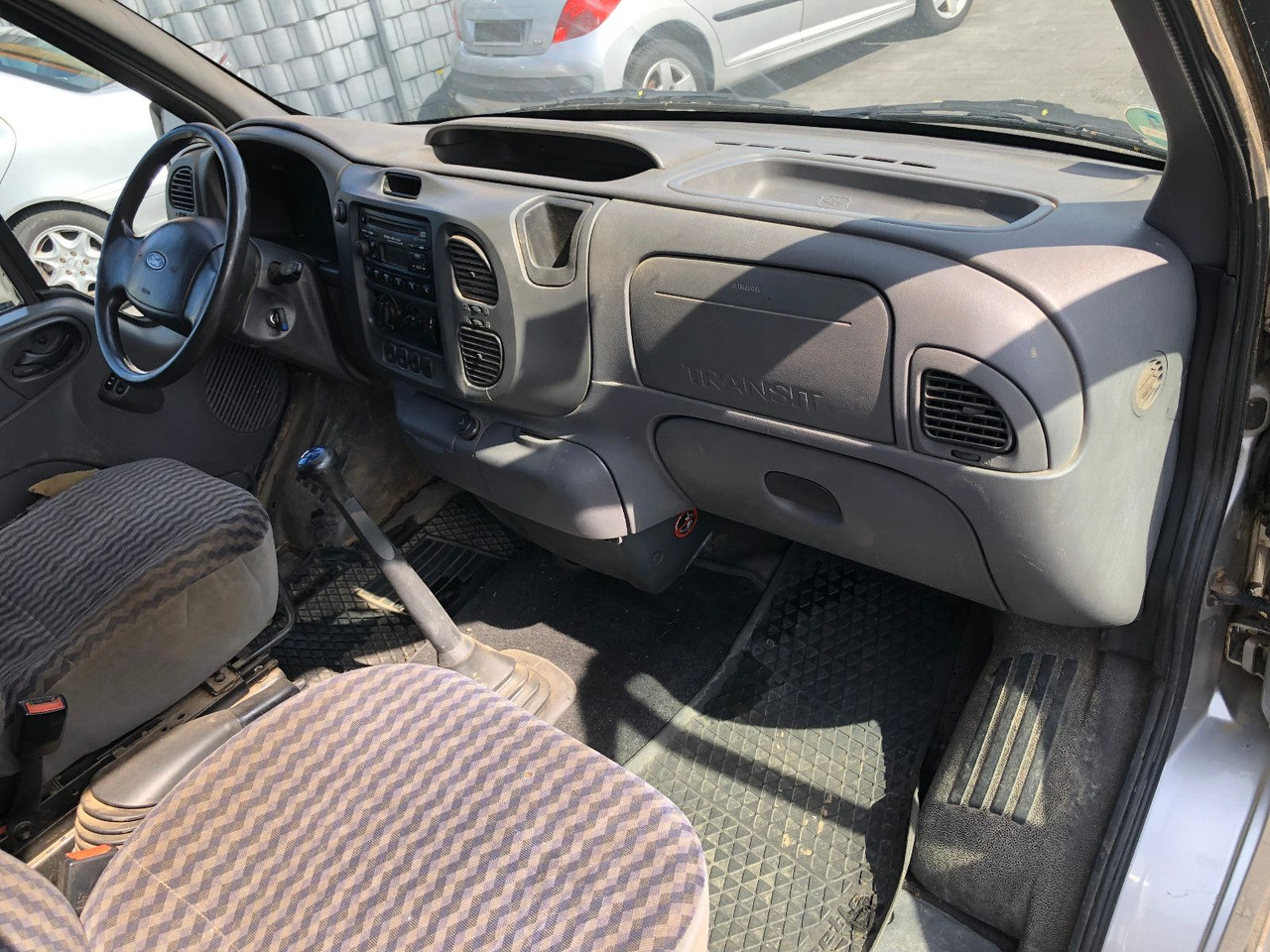 Furgoneta de pasajeros Ford Transit 2.4 TDi, Heckantrieb, 8-Sitzer, Klima: foto 14