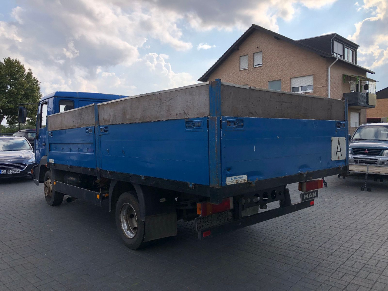 MAN LE 140 C Klima, Tempomat, TÜV 11-2025 - Furgoneta caja abierta: foto 2 MAN LE 140 C Klima, Tempomat, TÜV 11-2025 - Furgoneta caja abierta: foto 2