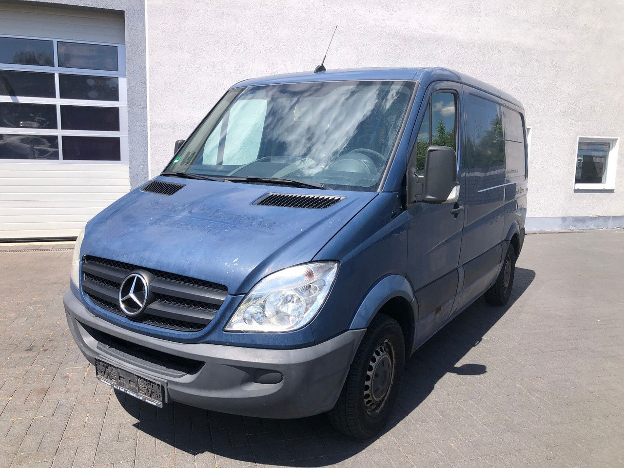 Mercedes-Benz Sprinter II Kasten 209 CDI - Furgoneta pequeña: foto 1 Mercedes-Benz Sprinter II Kasten 209 CDI - Furgoneta pequeña: foto 1