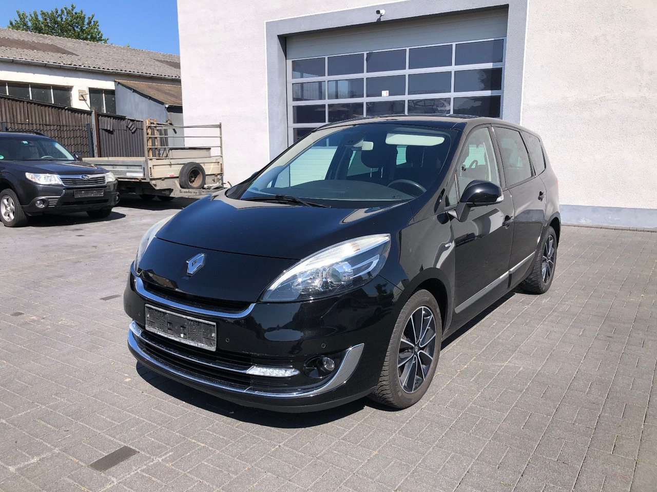 Renault Scenic Grand 2.0 dCi 150 BOSE Edition,Automatik - Furgoneta de pasajeros: foto 3 Renault Scenic Grand 2.0 dCi 150 BOSE Edition,Automatik - Furgoneta de pasajeros: foto 3