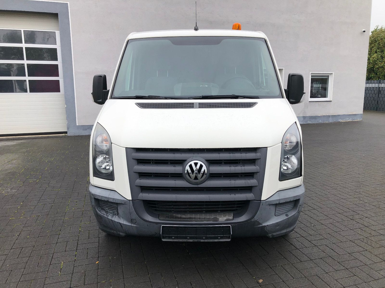 Volkswagen Crafter 2.5 TDI mittel L2H1 - Furgoneta pequeña: foto 5 Volkswagen Crafter 2.5 TDI mittel L2H1 - Furgoneta pequeña: foto 5