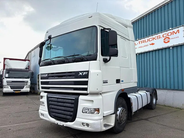 DAF XF 105.460 ATE SPACECAB 4x2 ONLY 835.500 KM (ZF-MANUAL GEARBOX / ZF-INTARDER / AIRCONDITIONING / EURO 5) - Cabeza tractora: foto 1 DAF XF 105.460 ATE SPACECAB 4x2 ONLY 835.500 KM (ZF-MANUAL GEARBOX / ZF-INTARDER / AIRCONDITIONING / EURO 5) - Cabeza tractora: foto 1