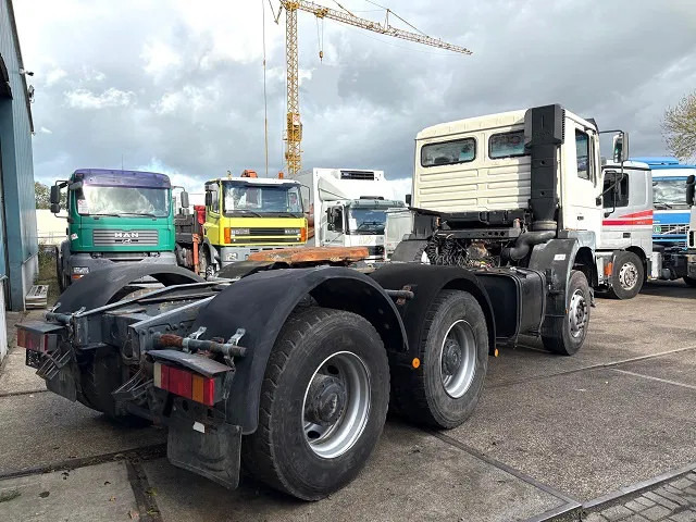 MAN 33.373 DFT 6x4 FULL STEEL SUSPENSION (13.000 AXLES / ZF16 MANUAL GEARBOX / REDUCTION AXLES / FULL STEEL SUSPENSION) - Cabeza tractora: foto 3 MAN 33.373 DFT 6x4 FULL STEEL SUSPENSION (13.000 AXLES / ZF16 MANUAL GEARBOX / REDUCTION AXLES / FULL STEEL SUSPENSION) - Cabeza tractora: foto 3