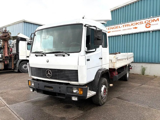 Mercedes-Benz 1117 K 6-CILINDER SLEEPERCAB (8 WHEEL NUTS / FULL STEEL SUSPENSION / MANUAL GEARBOX) - Camión caja abierta: foto 1 Mercedes-Benz 1117 K 6-CILINDER SLEEPERCAB (8 WHEEL NUTS / FULL STEEL SUSPENSION / MANUAL GEARBOX) - Camión caja abierta: foto 1