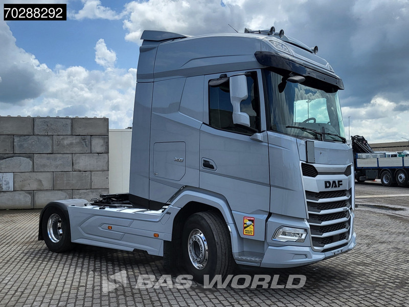 DAF XF 530 4X2 Retarder 2xTanks Standklima LED Euro 6 - Cabeza tractora: foto 3 DAF XF 530 4X2 Retarder 2xTanks Standklima LED Euro 6 - Cabeza tractora: foto 3