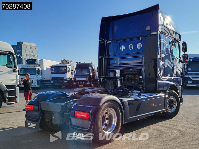 DAF XF 530 XF 4X2 SSC Full-Air Standklima Hydraulik Alcoa - Cabeza tractora: foto 5 DAF XF 530 XF 4X2 SSC Full-Air Standklima Hydraulik Alcoa - Cabeza tractora: foto 5