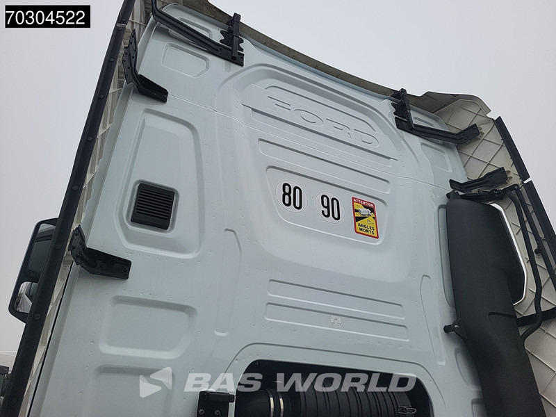 Ford F-Max 500 4X2 Retarder Standklima 2xTanks ACC LED Euro 6 - Cabeza tractora: foto 5 Ford F-Max 500 4X2 Retarder Standklima 2xTanks ACC LED Euro 6 - Cabeza tractora: foto 5