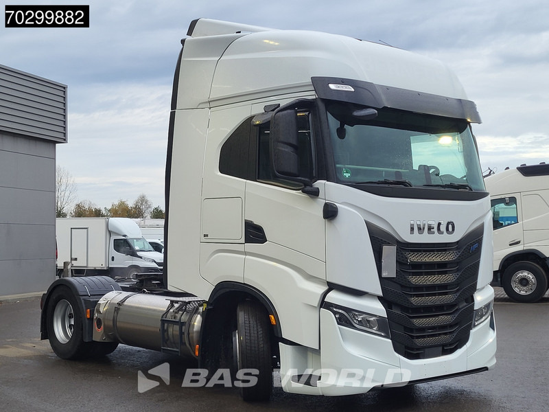 Iveco S-Way 460 4X2 LNG! Retarder 2x Tanks Standklima - Cabeza tractora: foto 3 Iveco S-Way 460 4X2 LNG! Retarder 2x Tanks Standklima - Cabeza tractora: foto 3