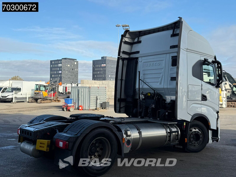 Iveco S-Way 460 4X2 LNG! Retarder 2xTanks ACC LED Euro 6 - Cabeza tractora: foto 5 Iveco S-Way 460 4X2 LNG! Retarder 2xTanks ACC LED Euro 6 - Cabeza tractora: foto 5