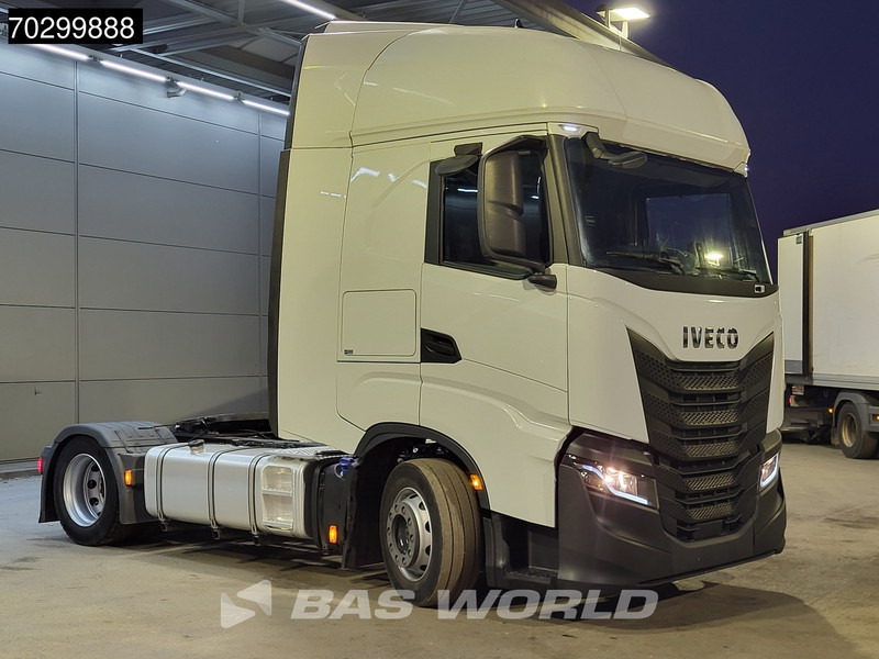 Iveco S-Way 460 4X2 Mega Retarder 2xTanks ACC Euro 6 - Cabeza tractora: foto 3 Iveco S-Way 460 4X2 Mega Retarder 2xTanks ACC Euro 6 - Cabeza tractora: foto 3