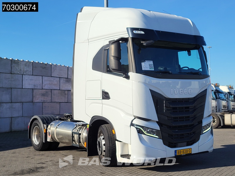 Iveco S-Way 460 NP 4X2 LNG! NL-Truck Retarder 2xTanks ACC LED Euro 6 - Cabeza tractora: foto 3 Iveco S-Way 460 NP 4X2 LNG! NL-Truck Retarder 2xTanks ACC LED Euro 6 - Cabeza tractora: foto 3