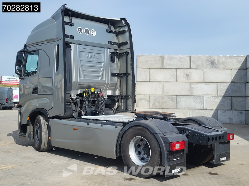 Iveco S-Way 530 4X2 Retarder Standklima LED Navi - Cabeza tractora: foto 2 Iveco S-Way 530 4X2 Retarder Standklima LED Navi - Cabeza tractora: foto 2