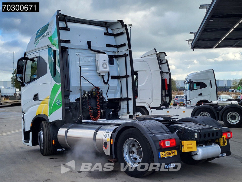 Iveco S-Way NP 460 4X2 LNG! NL-Truck Retarder 2xTanks ACC LED Euro 6 - Cabeza tractora: foto 2 Iveco S-Way NP 460 4X2 LNG! NL-Truck Retarder 2xTanks ACC LED Euro 6 - Cabeza tractora: foto 2