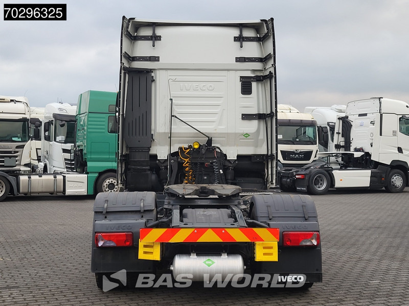 Iveco S-Way S-Way 4X2 LNG Retarder 2X Tanks - Cabeza tractora: foto 3 Iveco S-Way S-Way 4X2 LNG Retarder 2X Tanks - Cabeza tractora: foto 3