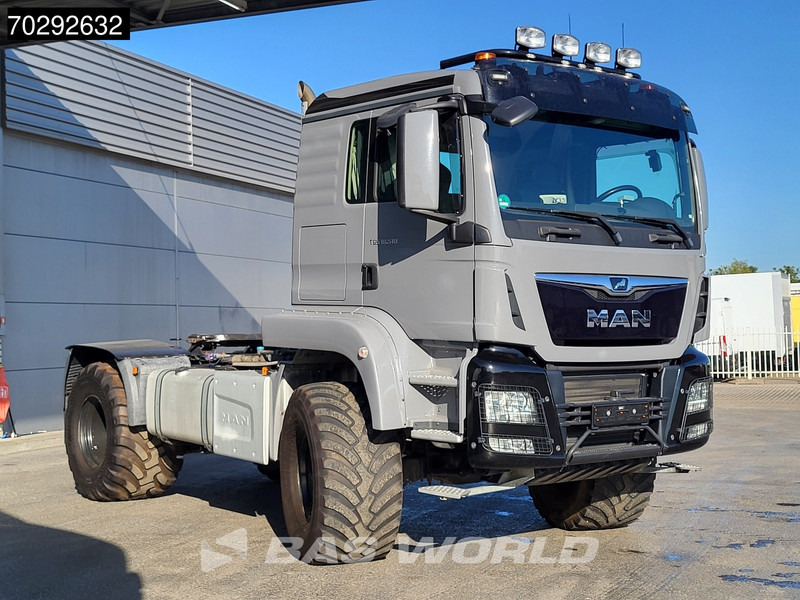 MAN TGS 18.510 4X4 LOF Agrar Demo-Truck! 750/45R526.5 Tyres Hydraulik Euro 6 - Cabeza tractora: foto 3 MAN TGS 18.510 4X4 LOF Agrar Demo-Truck! 750/45R526.5 Tyres Hydraulik Euro 6 - Cabeza tractora: foto 3
