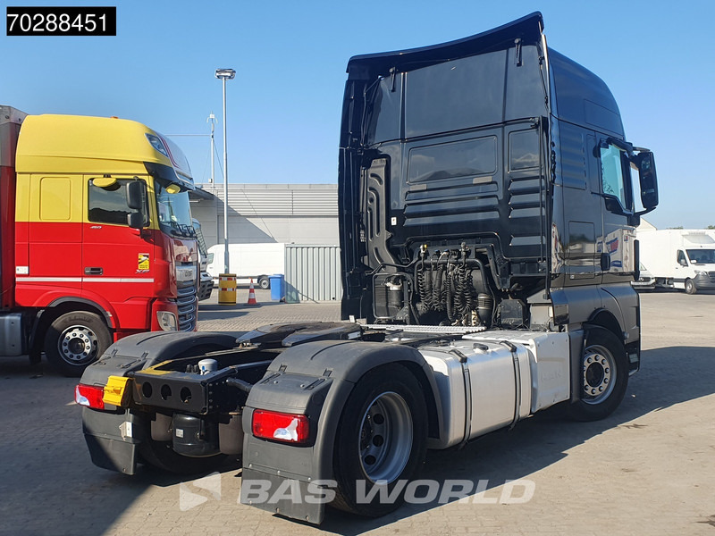 MAN TGX 18.470 4X2 XXL Retarder 2x Tanks ACC Navi Euro 6 - Cabeza tractora: foto 5 MAN TGX 18.470 4X2 XXL Retarder 2x Tanks ACC Navi Euro 6 - Cabeza tractora: foto 5