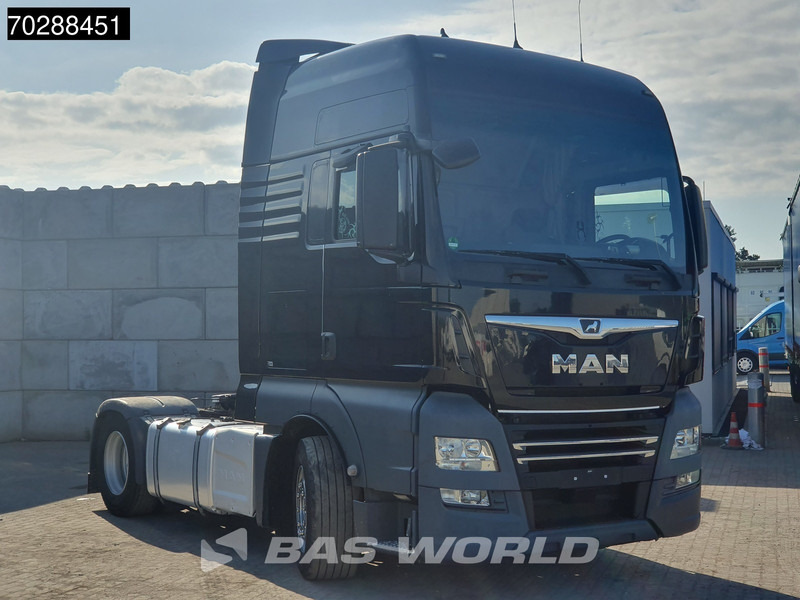 MAN TGX 18.470 4X2 XXL Retarder 2x Tanks ACC Navi Euro 6 - Cabeza tractora: foto 3 MAN TGX 18.470 4X2 XXL Retarder 2x Tanks ACC Navi Euro 6 - Cabeza tractora: foto 3