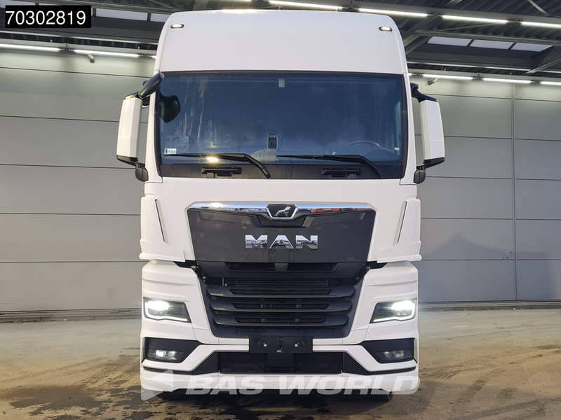 MAN TGX 18.480 4X2 NEW! GX Standklima LED 2x Tanks ACC Euro 6 - Cabeza tractora: foto 5 MAN TGX 18.480 4X2 NEW! GX Standklima LED 2x Tanks ACC Euro 6 - Cabeza tractora: foto 5