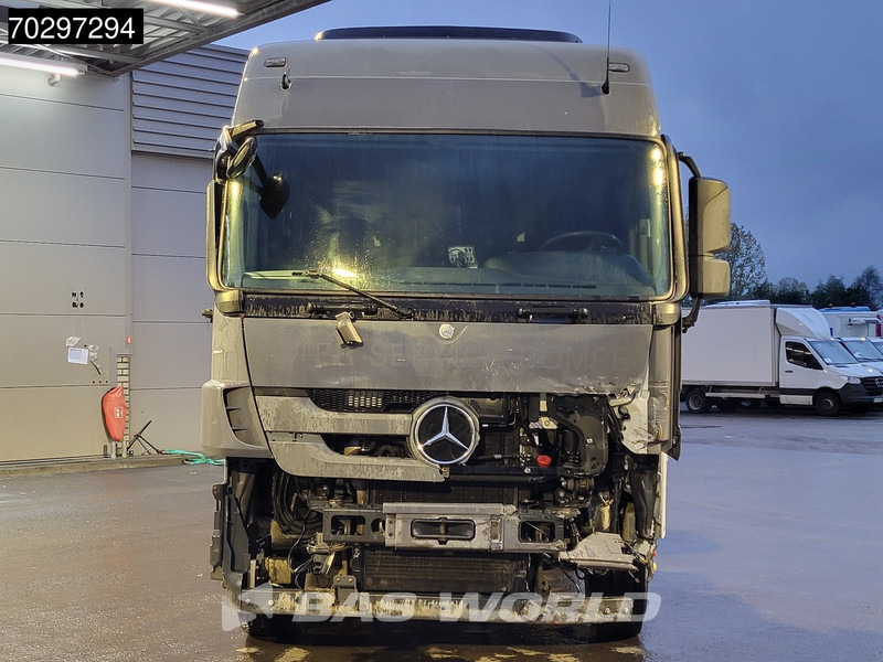 Mercedes-Benz Actros 1844 4X2 ENIGNE RUNNING! MP3 Retarder Euro 5 - Cabeza tractora: foto 5 Mercedes-Benz Actros 1844 4X2 ENIGNE RUNNING! MP3 Retarder Euro 5 - Cabeza tractora: foto 5