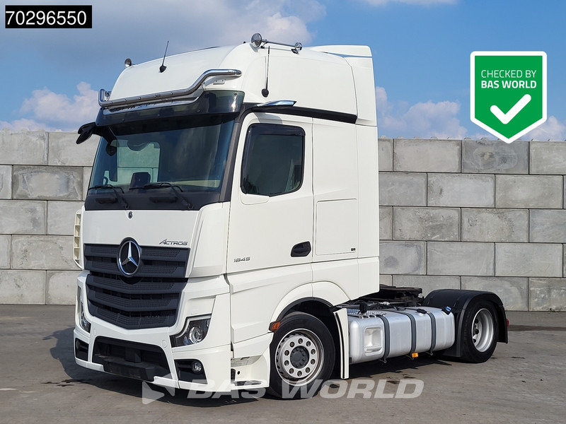 Mercedes-Benz Actros 1845 4X2 GigaSpace Mega Retarder 2x Tanks Standklima Xenon Euro 6 - Cabeza tractora: foto 1 Mercedes-Benz Actros 1845 4X2 GigaSpace Mega Retarder 2x Tanks Standklima Xenon Euro 6 - Cabeza tractora: foto 1