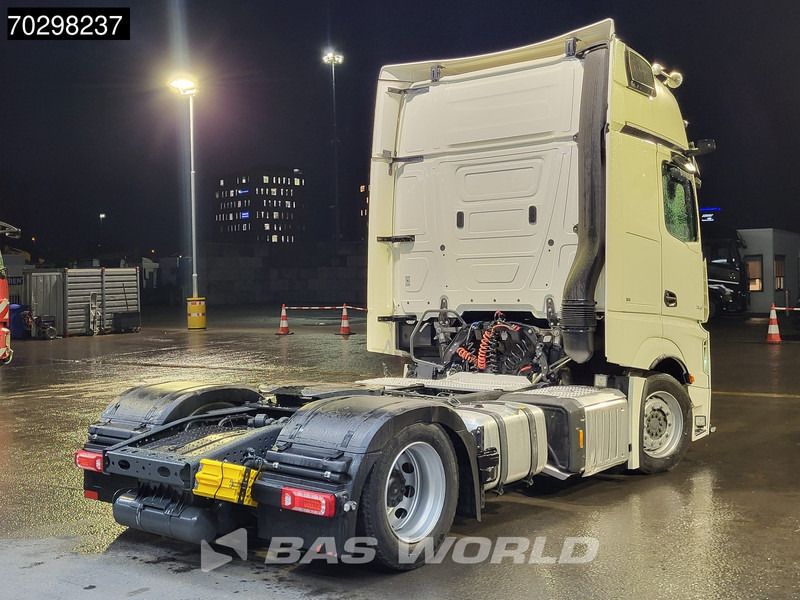 Mercedes-Benz Actros 1845 4X2 Retarder Mega 2xTanks Standklima Xenon Navi ACC Euro 6 - Cabeza tractora: foto 5 Mercedes-Benz Actros 1845 4X2 Retarder Mega 2xTanks Standklima Xenon Navi ACC Euro 6 - Cabeza tractora: foto 5