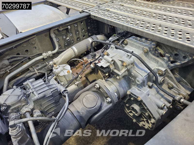 Cabeza tractora Mercedes-Benz Actros 1848 4X2 StreamSpace Retarder Standairco Navi Xenon ACC PPC Euro 6: foto 6 Cabeza tractora Mercedes-Benz Actros 1848 4X2 StreamSpace Retarder Standairco Navi Xenon ACC PPC Euro 6: foto 6
