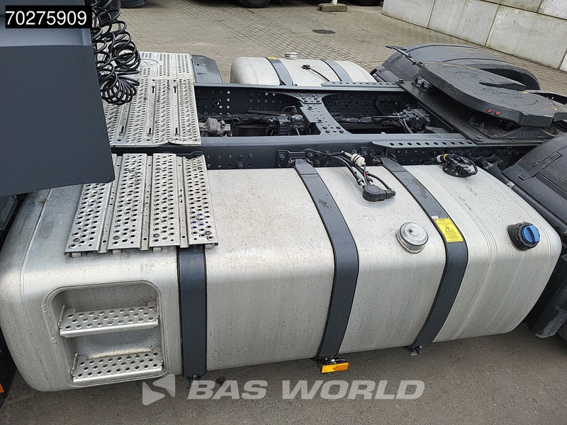 Cabeza tractora Mercedes-Benz Actros 1851 4X2 BigSpace 2x Tanks: foto 8