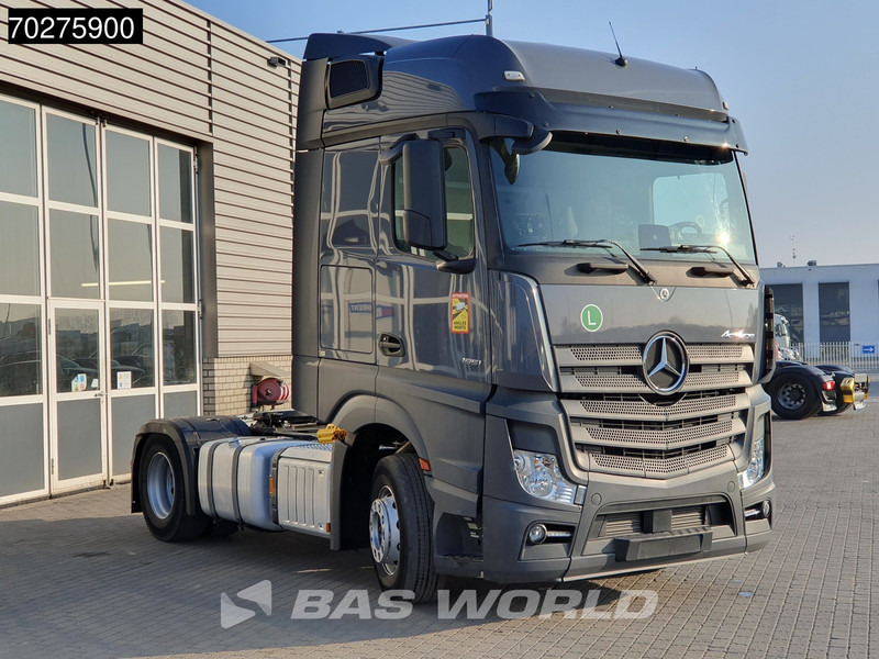 Cabeza tractora Mercedes-Benz Actros 1851 4X2 BigSpace 2x Tanks: foto 11