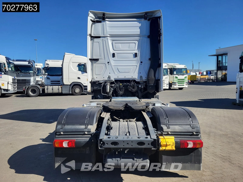 Leasing de Mercedes-Benz Actros 1851 Actros 4X2 BigSpace 2x Tanks Mercedes-Benz Actros 1851 Actros 4X2 BigSpace 2x Tanks: foto 10 Leasing de Mercedes-Benz Actros 1851 Actros 4X2 BigSpace 2x Tanks Mercedes-Benz Actros 1851 Actros 4X2 BigSpace 2x Tanks: foto 10