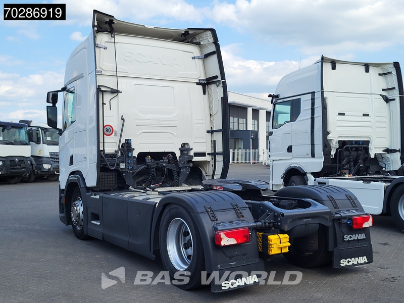 Scania R450 4X2 Retarder ACC Standklima Navi Euro 6 - Cabeza tractora: foto 2 Scania R450 4X2 Retarder ACC Standklima Navi Euro 6 - Cabeza tractora: foto 2