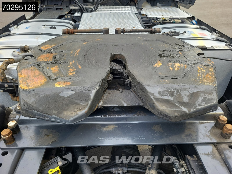 Cabeza tractora Scania R500 4X2 Retarder 2x Tanks Hydraulik Leder ACC Standklima Euro 6: foto 11