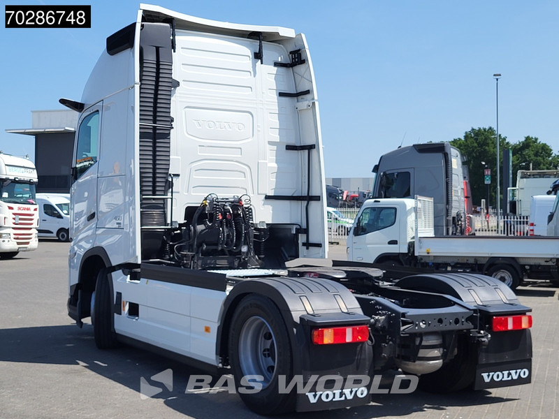 Volvo FH 460 4X2 2024! XL TC VEB+ 2x Tanks I-ParkCool - Cabeza tractora: foto 2 Volvo FH 460 4X2 2024! XL TC VEB+ 2x Tanks I-ParkCool - Cabeza tractora: foto 2