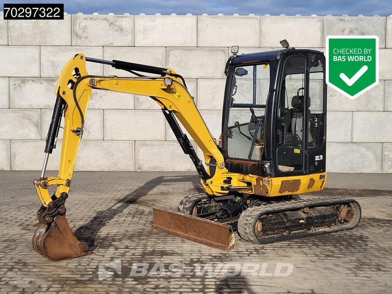 Miniexcavadora Caterpillar 302.7 D CR: foto 1