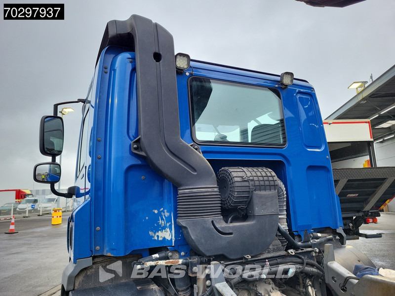 DAF CF 400 6X2 VDL S-21-6200 Hooklift Lift Axle Automatic ACC Euro 6 - Camión multibasculante: foto 3 DAF CF 400 6X2 VDL S-21-6200 Hooklift Lift Axle Automatic ACC Euro 6 - Camión multibasculante: foto 3
