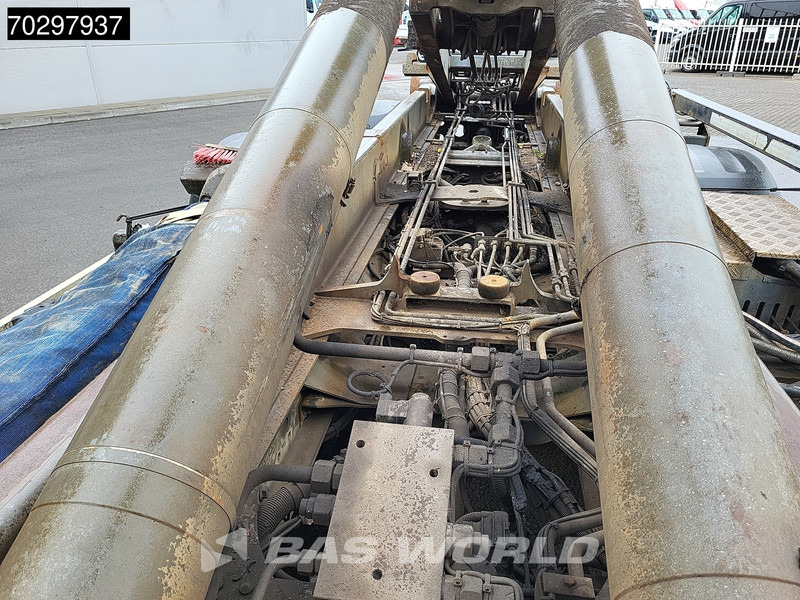 DAF CF 400 6X2 VDL S-21-6200 Hooklift Lift Axle Automatic ACC Euro 6 - Camión multibasculante: foto 5 DAF CF 400 6X2 VDL S-21-6200 Hooklift Lift Axle Automatic ACC Euro 6 - Camión multibasculante: foto 5