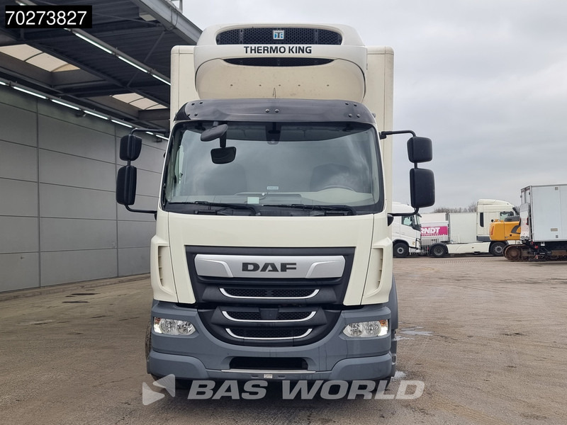 Camión frigorífico DAF LF 320 4X2 19tonner Thermo-King T1200-R Ladebordwand Automatic Euro 6: foto 7