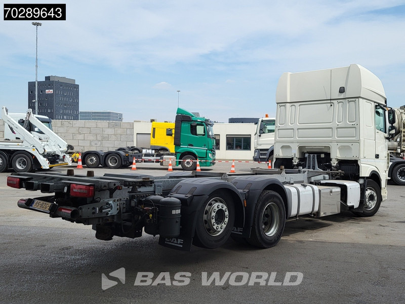 DAF XF 480 XF 6X2 NL-Truck BDF Retarder Liftaxle 2xTanks Automatic ACC Euro 6 - Camión portacontenedore/ Intercambiable: foto 5 DAF XF 480 XF 6X2 NL-Truck BDF Retarder Liftaxle 2xTanks Automatic ACC Euro 6 - Camión portacontenedore/ Intercambiable: foto 5
