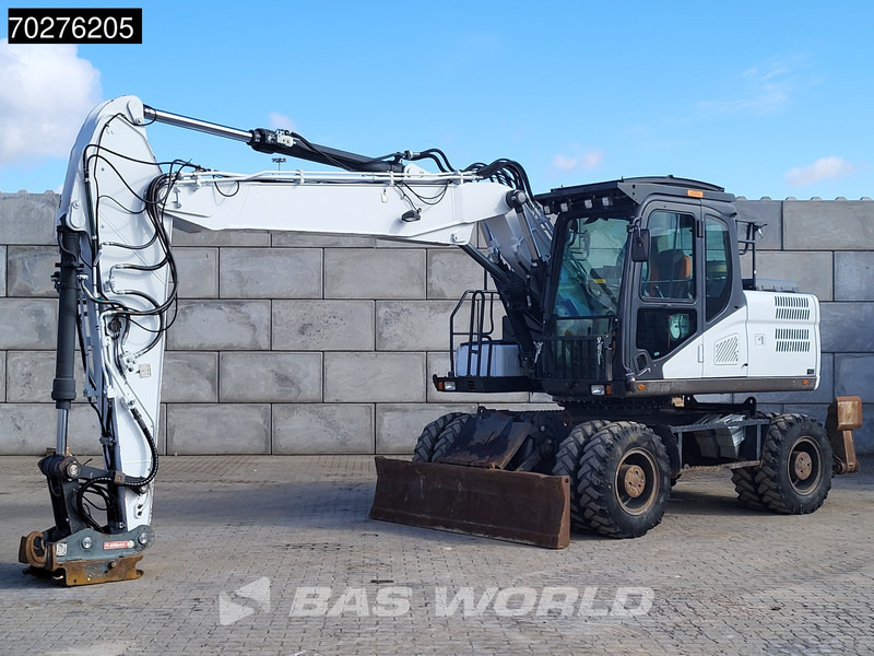 Doosan DX170 W-5 BLADE + OUTRIGGERS - Excavadora de ruedas: foto 2 Doosan DX170 W-5 BLADE + OUTRIGGERS - Excavadora de ruedas: foto 2