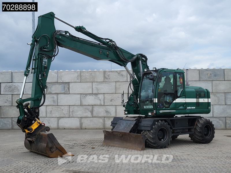 Hitachi ZX190W -5B 3 BUCKETS - Excavadora de ruedas: foto 2 Hitachi ZX190W -5B 3 BUCKETS - Excavadora de ruedas: foto 2