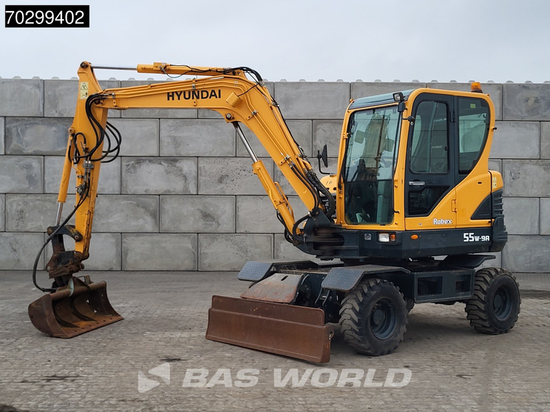Hyundai Robex 55W-9A EPA - Excavadora de ruedas: foto 3 Hyundai Robex 55W-9A EPA - Excavadora de ruedas: foto 3