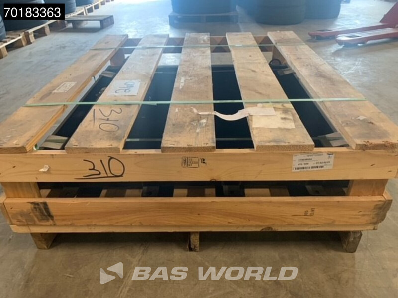 Doosan K1003693A TRANSMISSION COOLER, OIL K1003693A - Implemento: foto 5 Doosan K1003693A TRANSMISSION COOLER, OIL K1003693A - Implemento: foto 5