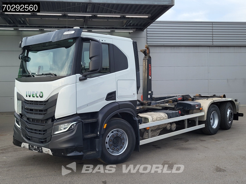 Iveco X-Way 460 6X2 Retarder HIAB 21S59 Lift+Steering-Axle Navi Automatic ACC Euro 6 - Camión multibasculante: foto 5 Iveco X-Way 460 6X2 Retarder HIAB 21S59 Lift+Steering-Axle Navi Automatic ACC Euro 6 - Camión multibasculante: foto 5