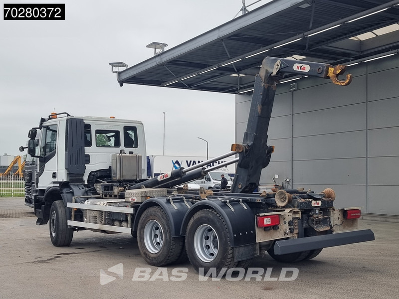 Iveco X-Way 460 6X4 20 Tons Hyva Hooklift Abrollkipper Automatic Navi Euro 6 - Camión multibasculante: foto 5 Iveco X-Way 460 6X4 20 Tons Hyva Hooklift Abrollkipper Automatic Navi Euro 6 - Camión multibasculante: foto 5
