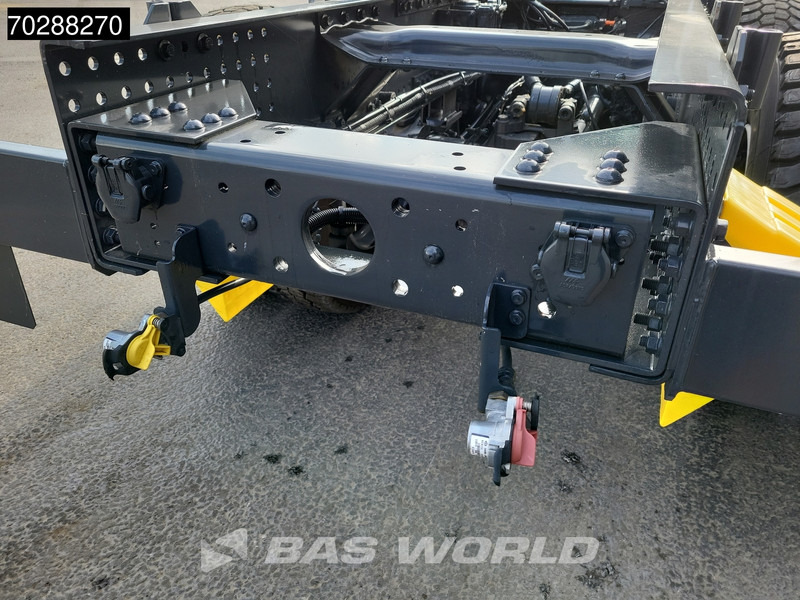 Camión chasis nuevo Iveco X-Way 460 6X4 NEW chassis Retarder Big-Axle Full Steel Navi Euro 6: foto 13